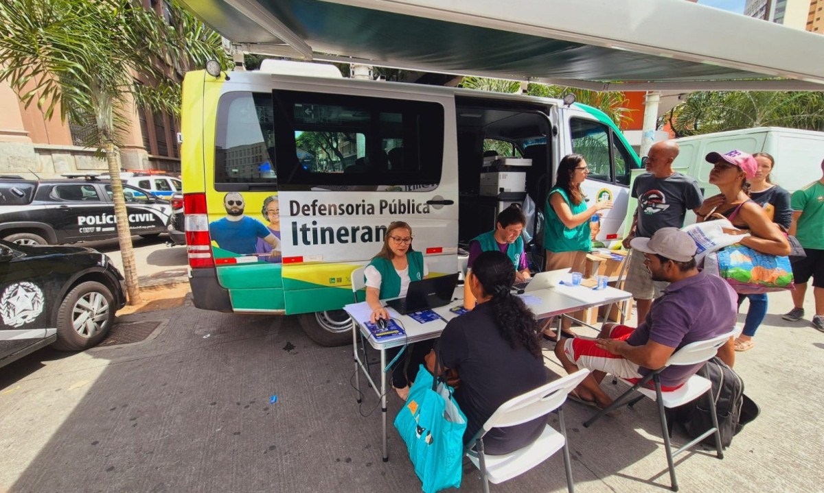 Defensoria Pública prestou atendimento na mobilização dos motoboys em BH -  (crédito: Jair Amaral/EM/D.A Press)