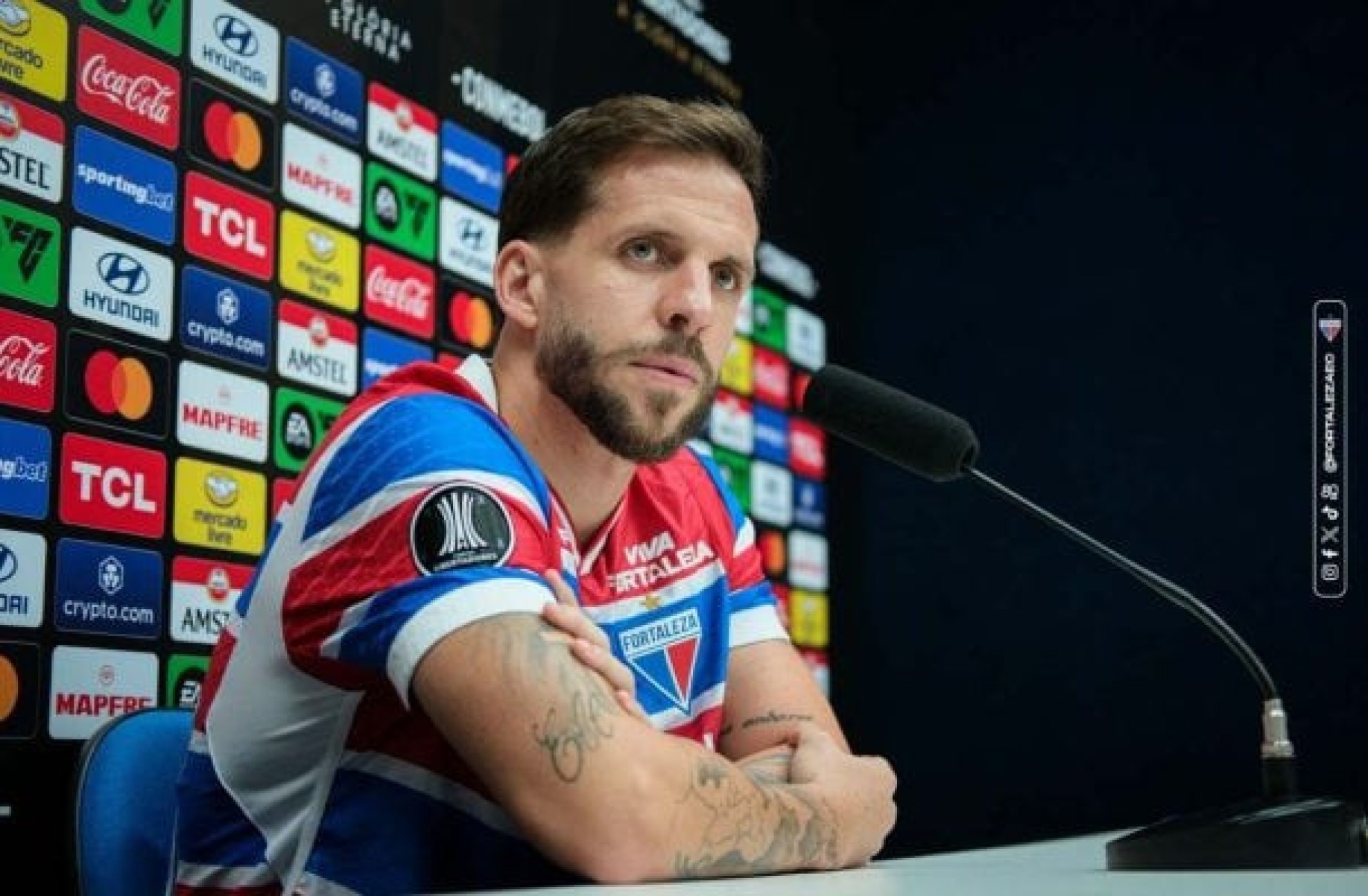 Lucas Sasha destaca força do Fortaleza em casa antes de estreia na Libertadores
