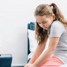 Artrite idiopática juvenil: a doença que afeta crianças e adolescentes - Freepik