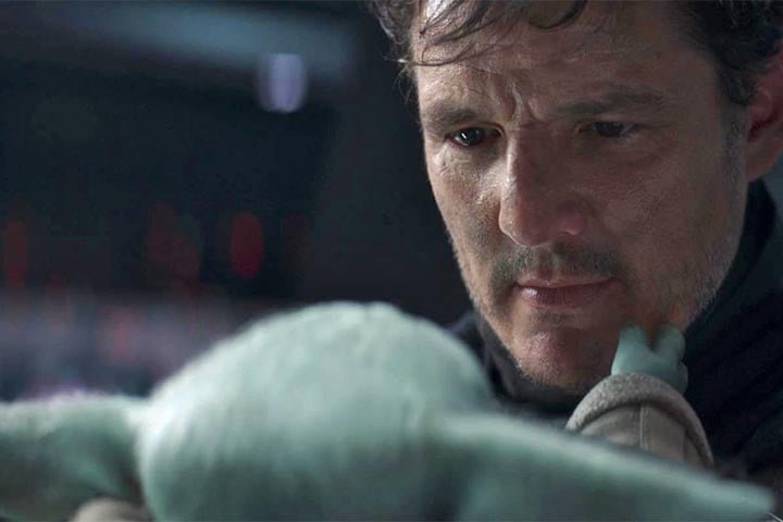 Em 2019, Pascal foi escalado para o papel principal de Din Djarin, o protagonista de "The Mandalorian" (2019-), série de sucesso do universo "Star Wars".