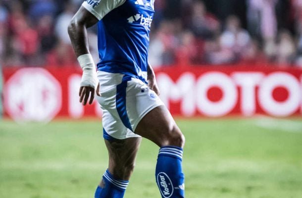 GABIGOL - Uma ou outra jogada, mas com pouca continuidade ofensiva. Reclamação com a arbitragem quando não era necessário e fez uma falta no primeiro tempo em que ficou no lucro por não levar cartão. No segundo tempo, aos 20 minutos, saiu para a entrada de Kaio Jorge. NOTA 4,0. Foto: Gustavo Aleixo/Cruzeiro