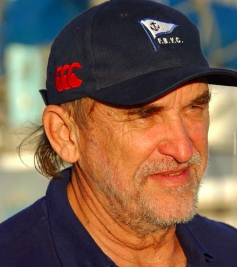 Já estive em todos os mares do mundo, só falta a Sibéria, ressalta o navegador baiano. Belov tem cinco filhos, três netos, um bisneto e dois casamentos desfeitos. 