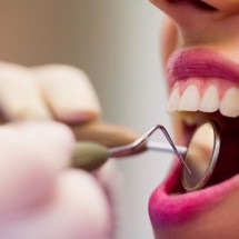 Justiça mantém indenização a paciente por falha em tratamento odontológico - freepik wavebreakmedia_micro