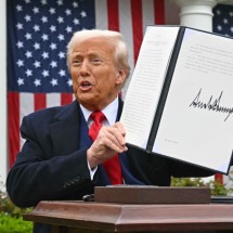 Fiemg vê taxação de Trump como 'oportunidade para indústria' - SAUL LOEB / AFP