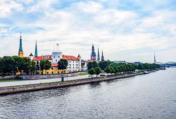 A Ordem Teutónica manteve o controle da região até o início do século XVI, mas perdeu a cidade de Memel (Klaip?da) para os lituanos. 