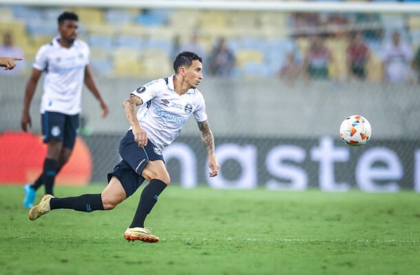 DODI - Bem apagado. Defensivamente cometeu erros de posicionamento. Na criação, quase nada fez. Saiu para a entrada de Edenilson aos 17 minutos do segundo tempo. NOTA 5,0. Foto: Lucas Uebel/Grêmio