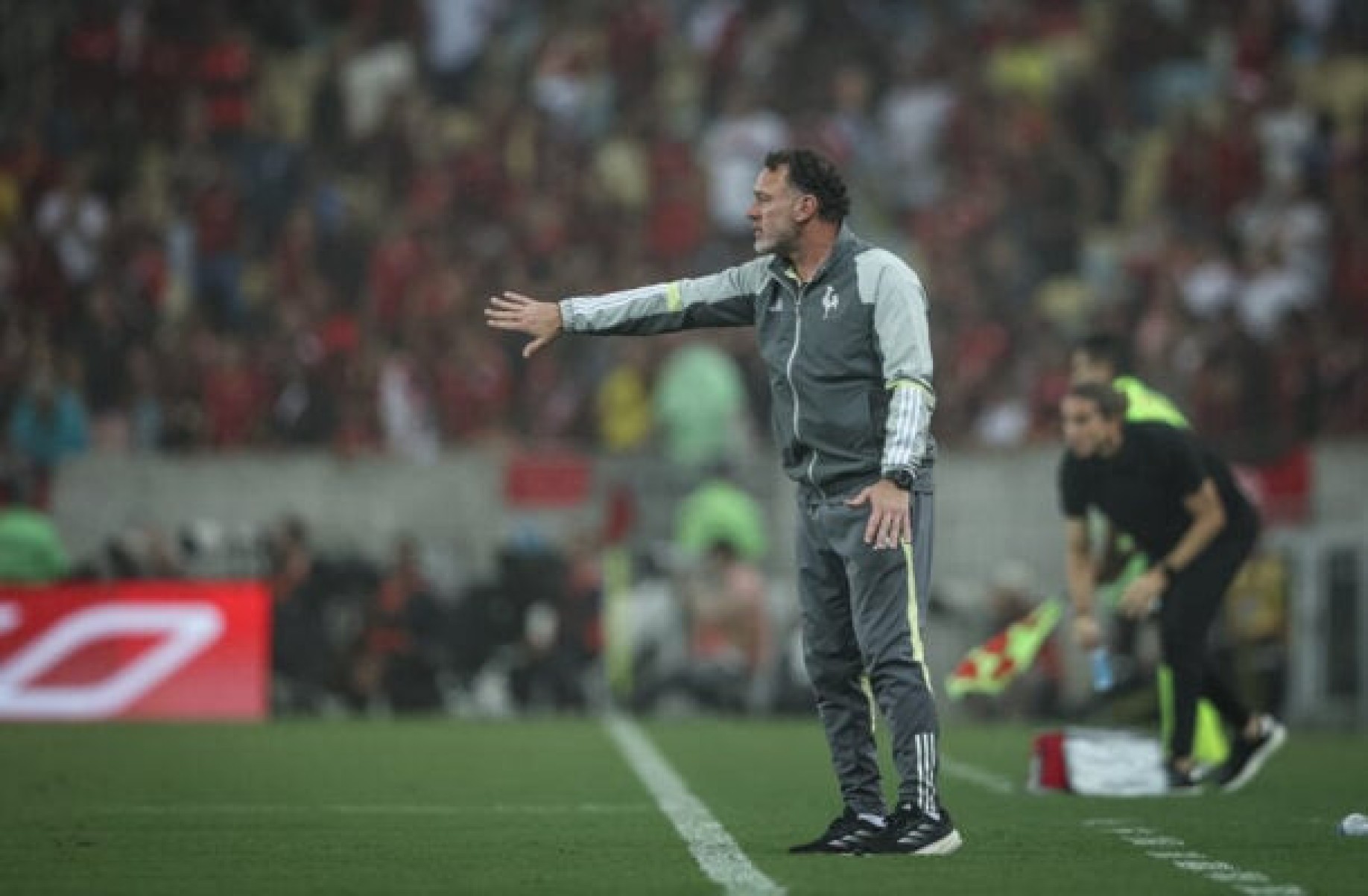 Gabriel Milito recusa proposta para ser treinador do Fluminense Gabriel Milito recusa proposta para ser treinador do Fluminense