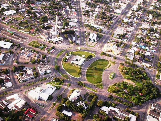 Boa Vista - Quem nasce na capital de Roraima é Boavistense. A cidade, fundada em 09/07/1890, tem cerca de 413 mil habitantes.