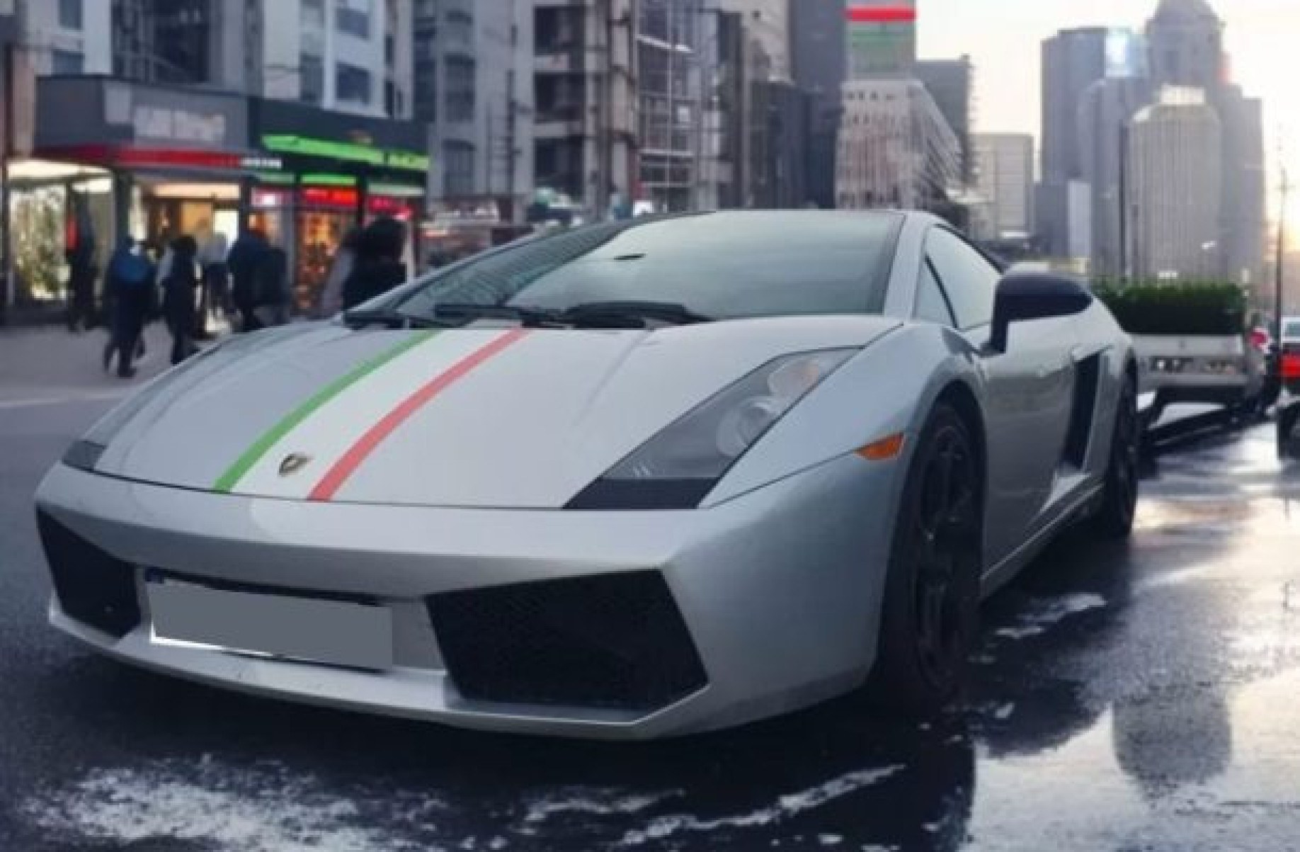Lamborghini que pertenceu a ex-Real Madrid vai à leilão na França