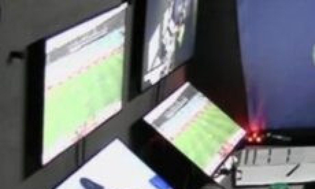 Integrante do VAR é flagrado em site de apostas esportivas durante jogo -  (crédito: No Ataque Internacional)