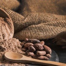 Indústria de cosméticos incorpora ingredientes naturais do cacau em sua produção - DINO