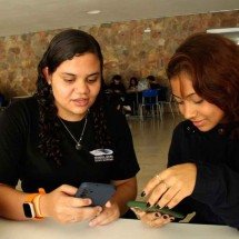 Veto ao celular fortalece interações, avaliam alunos - Jair Amaral/EM/D.A Press