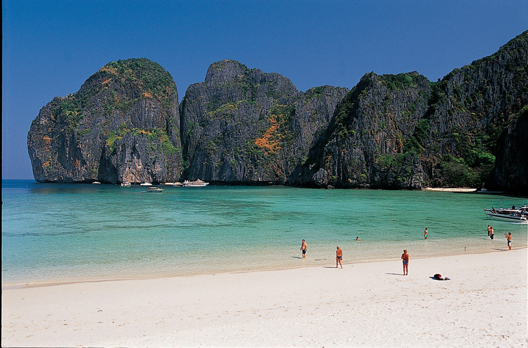 Autoridade de Turismo da Tailandia - Praia Ma Ya, em Krabi, na Tailandia-Autoridade de Turismo da Tailandia - Praia Ma Ya, em Krabi, na Tailandia