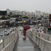 MG: Belo Horizonte e outras 586 cidades estão sob alerta de chuvas intensas - T&uacute;lio Santos/EM/D.A Press