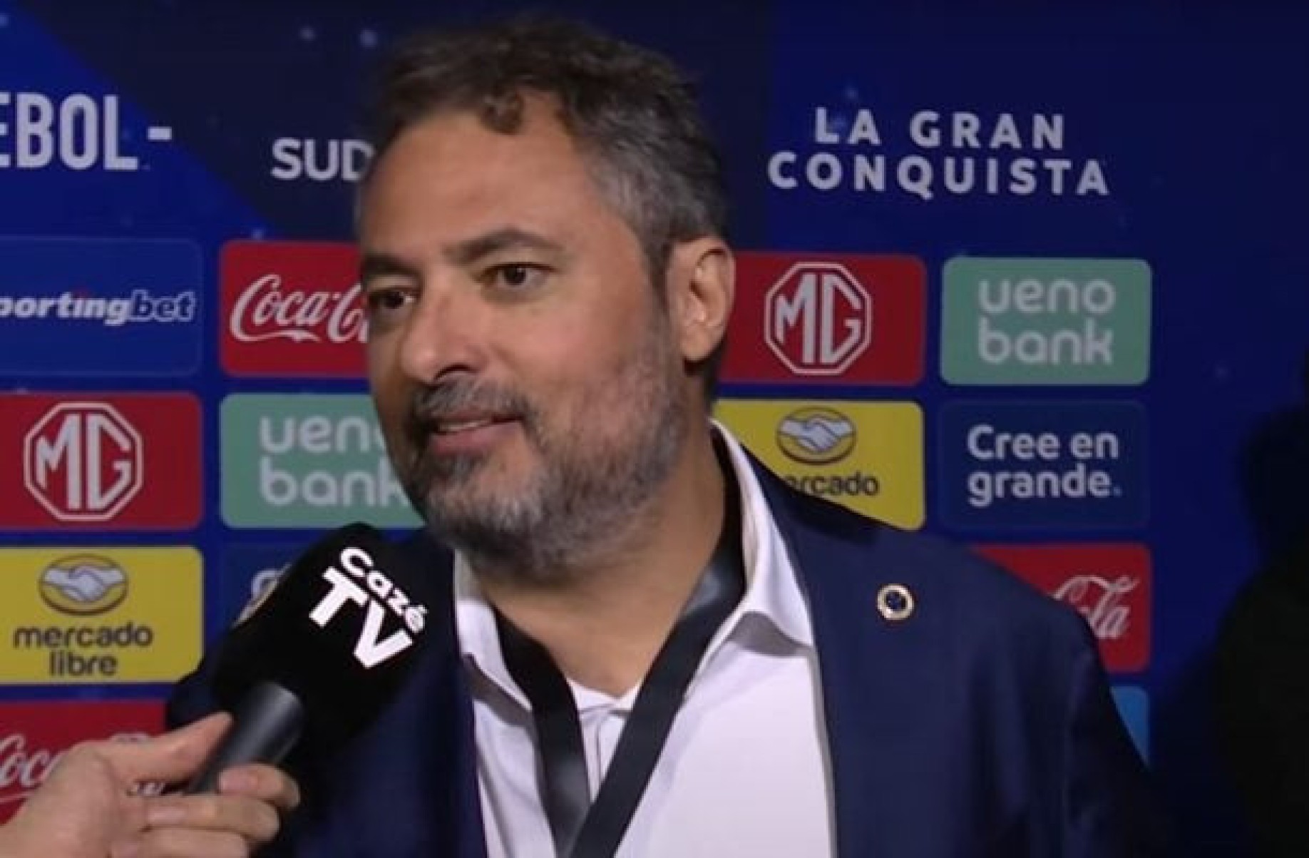 CEO do Cruzeiro reclama de expulsão polêmica: ???Assalto a mão armada???