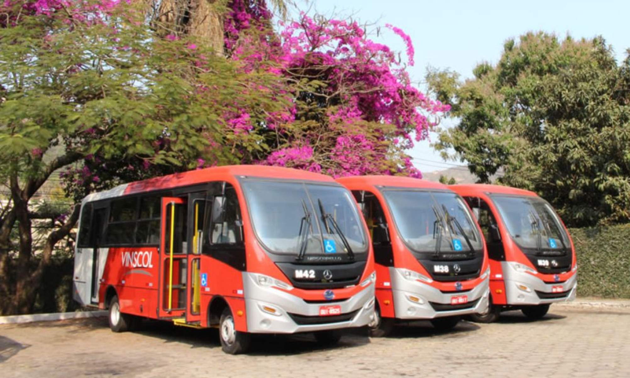 O sistema de transporte municipal de Sabará é formado por nove linhas de ônibus