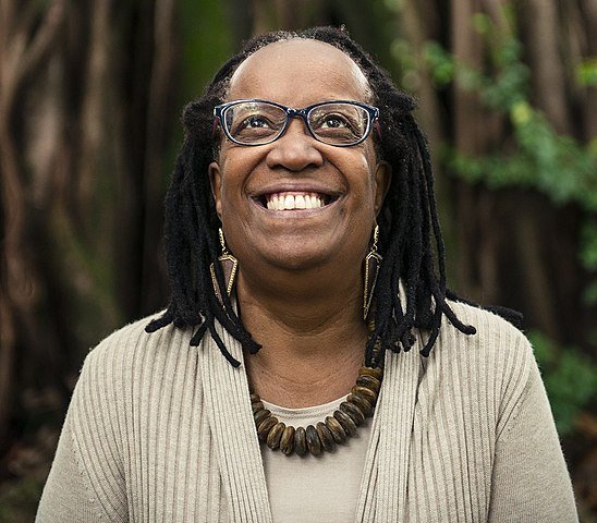 Sueli Carneiro - Filósofa e professora paulista, nascida em 24/6/1950, criou o Geledés Instituto da Mulher Negra , escreveu livros e artigos sobre direitos humanos e foi uma das responsáveis pela defesa constitucional das cotas raciais nas universidades.  Referência atual no movimento negro. -Andre Seiti - wikimedia commons 