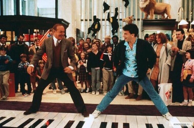 Já em 1988, Hanks foi indicado ao Oscar pela primeira vez pelo desempenho na comédia "Quero ser Grande", na qual vive um garoto que fica com aparência de adulto. 