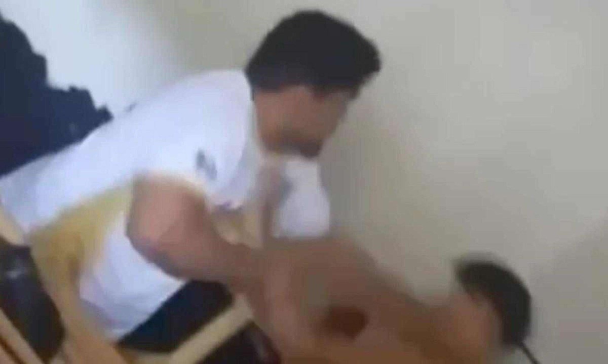 As investiga&ccedil;&otilde;es contra o treinador foram instauradas ap&oacute;s um v&iacute;deo dele agredindo um adolescente circular pelas redes sociais no ano ado -  (crédito: Reprodu&ccedil;&atilde;o redes sociais)
