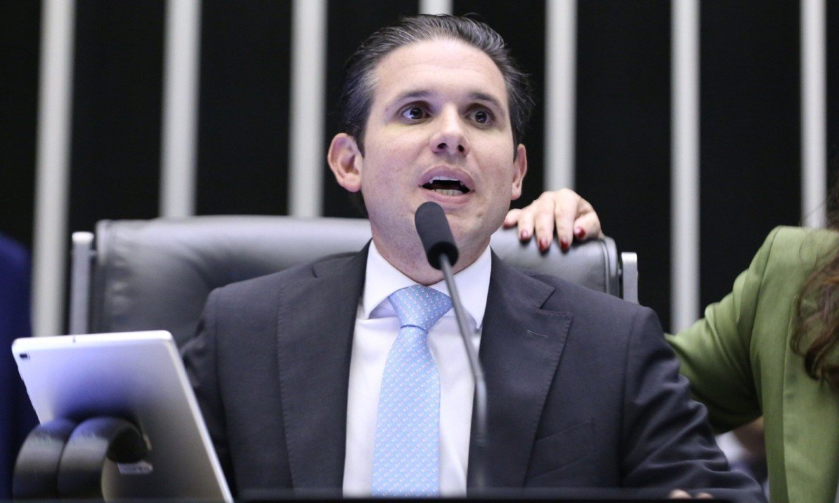 Presidente da C&acirc;mara dos Deputados, Hugo Motta foi convidado pelo governador mineiro a receber o pr&ecirc;mio -  (crédito: Kayo Magalh&atilde;es/C&acirc;mara dos Deputados)