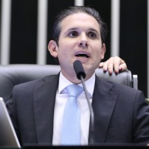 Zema convida Hugo Motta para receber maior honraria mineira - Kayo Magalh&atilde;es/C&acirc;mara dos Deputados