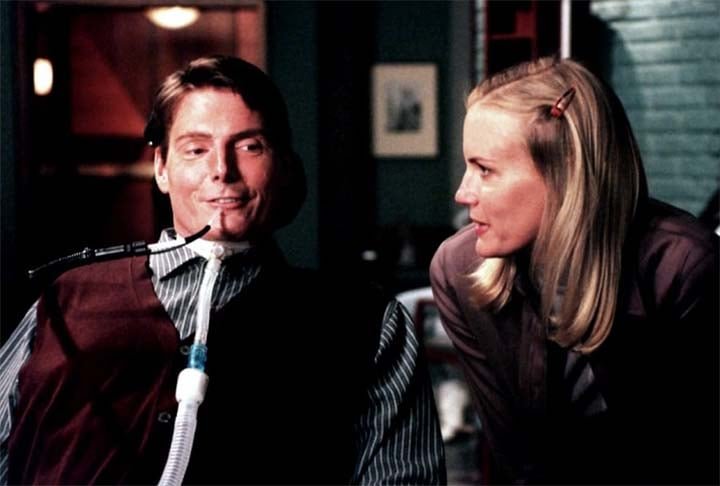 Em sua vida cinematográfica, o ator recebeu um Screen Actors Guild Award e uma indicação ao Globo de Ouro pelo seu desempenho no telefilme "Janela Indiscreta"(1998), remake do clássico de mesmo nome, lançado em 1954.