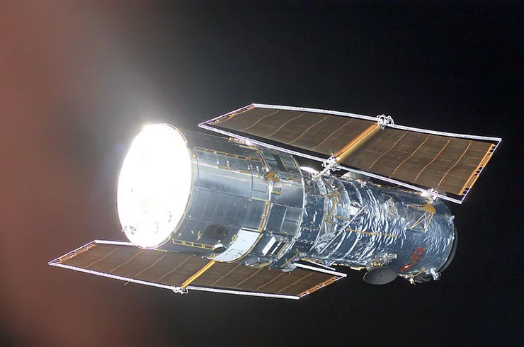 Hubble: Conheça o telescópio que mudou o estudo dos Astros Hubble: Conheça o telescópio que mudou o estudo dos Astros