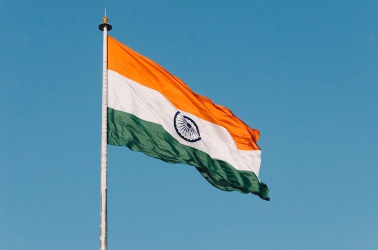 Com aproximadamente um bilhão de usuários por mês, o TikTok já enfrentou proibições em diversos países, incluindo a Índia. -Naveed Ahmed Unsplash