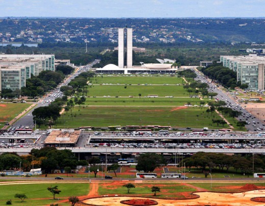 De acordo com o governo, os aumentos foram definidos com base em negociações e seguiram diretrizes da política remuneratória oficial - (crédito: HMENON OLIVEIRA)