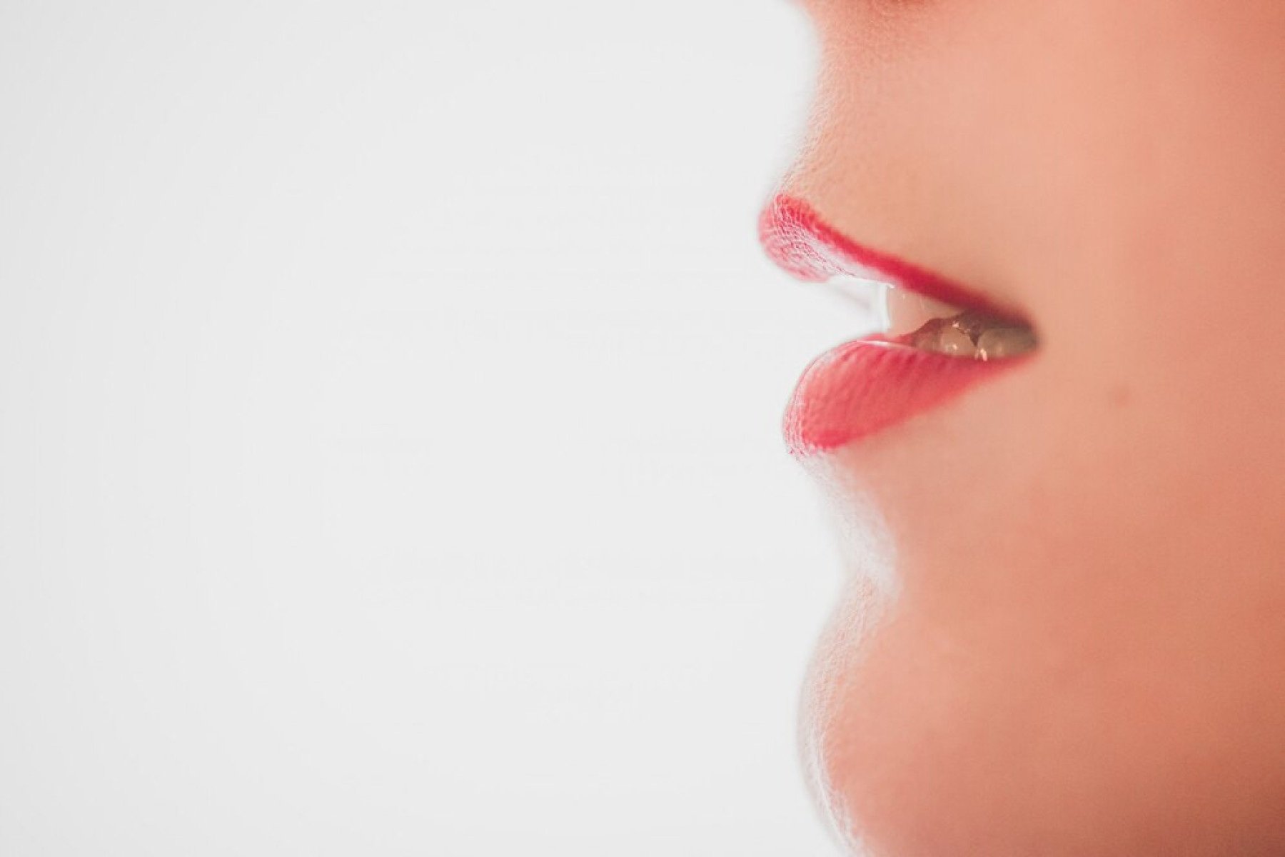 O alerta não é para criar medo, mas para incentivar o cuidado, explica dentista -  (crédito: wirestock/ FreePik)