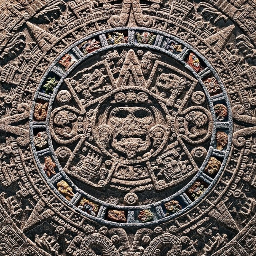 Os astecas eram uma cultura mesoamericana que floresceu no centro do México no período pós-clássico, entre os anos de 1300 a 1521. 