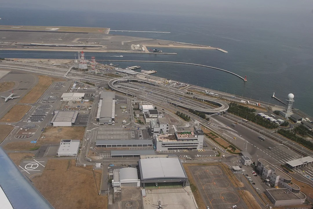 Aeroporto no Japão está afundando Aeroporto no Japão está afundando