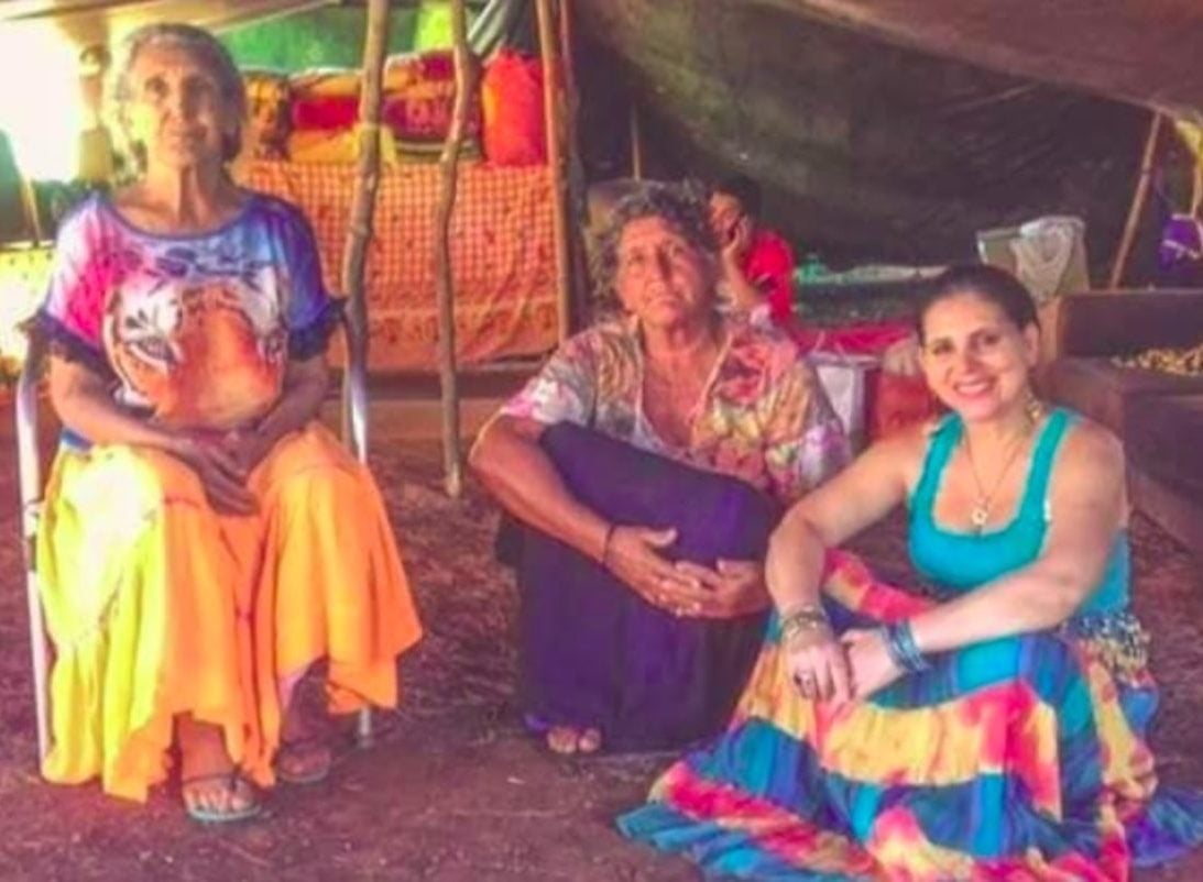 Hoje, os ciganos estÃ£o espalhados por todo o mundo, com estimativas que variam entre 10 e 20 milhÃµes de pessoas.