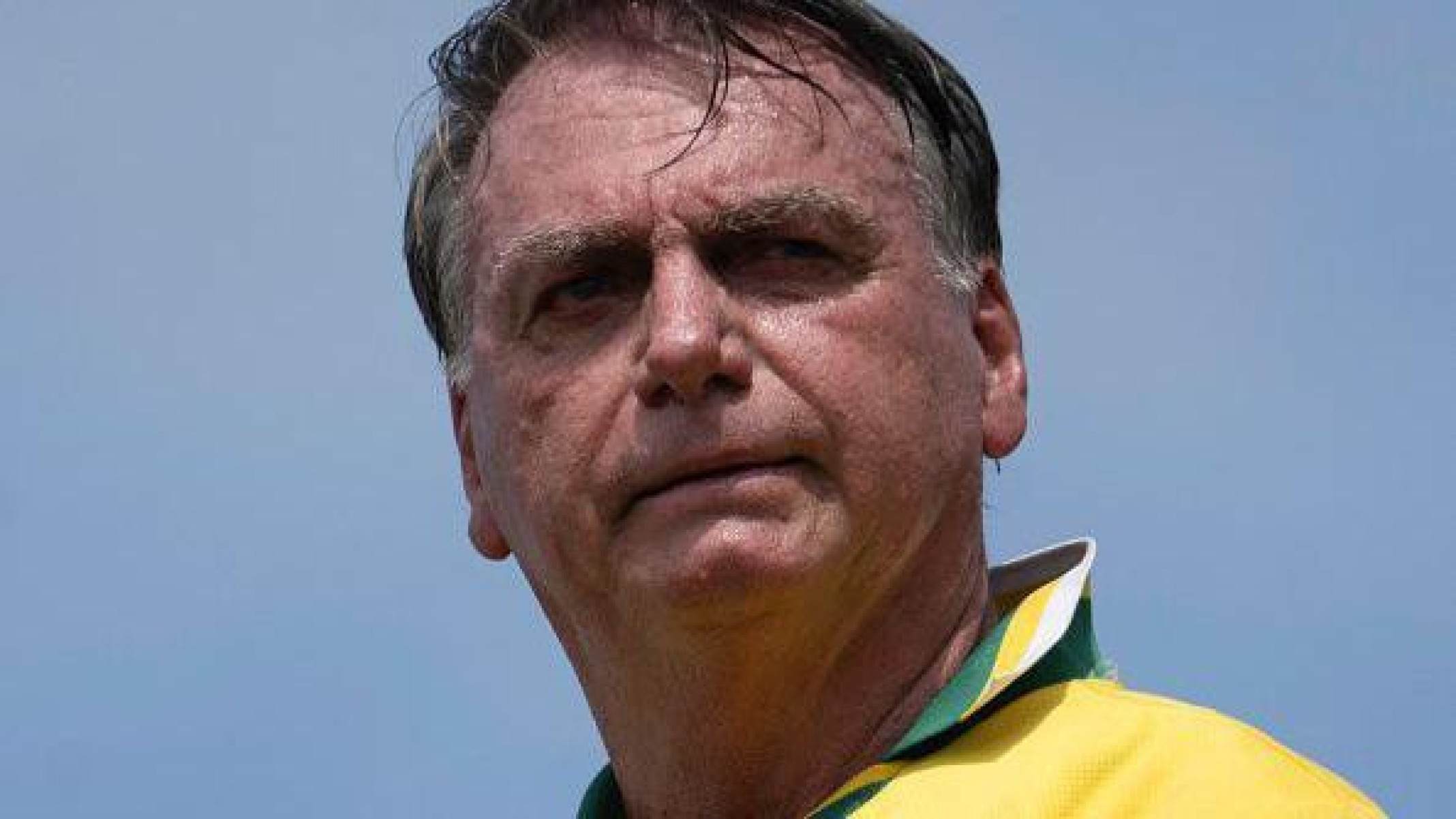 Bolsonaro é internado com urgência no Rio Grande do Norte: o que é obstrução intestinal