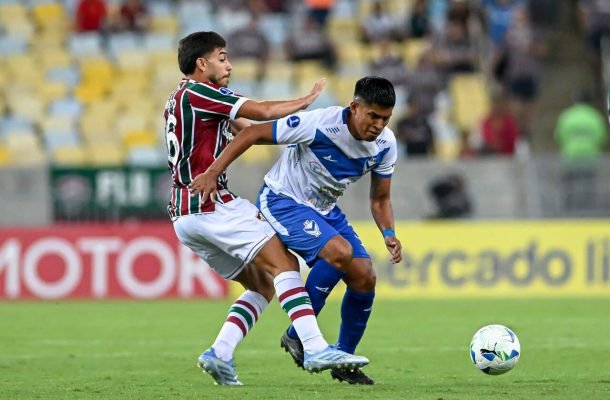 NONATO - Fez uma grande atuação. Muito participativo nas ações ofensivas e foi coroado com uma assistência para Cano. NOTA: 7,0 - Foto: Divulgação/Conmebol