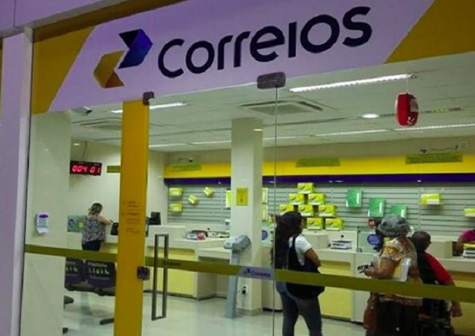 Os Correios, oficialmente chamados de Empresa Brasileira de Correios e Telégrafos (ECT), são uma empresa pública federal fundada em 1663.