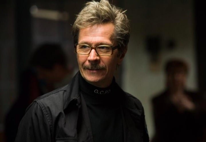 Também deu vida ao comissário James Gordon na trilogia Batman de Christopher Nolan, em um dos retratos mais realistas já feitos do personagem.