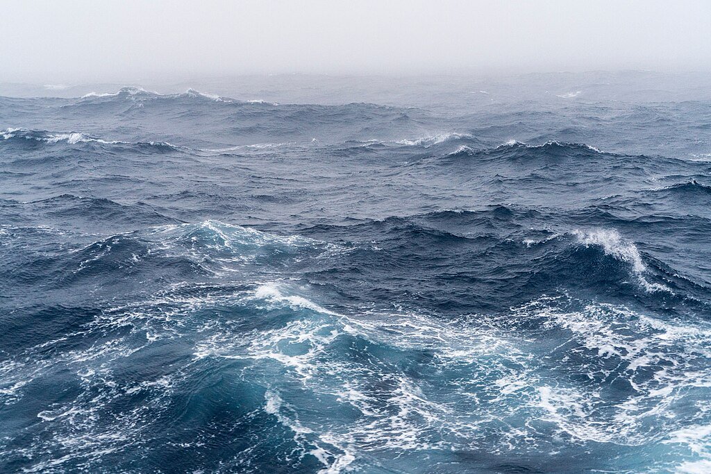 A Passagem de Drake, que liga o extremo sul da América do Sul à Península Antártica, é um dos trechos de oceano mais temidos do mundo.