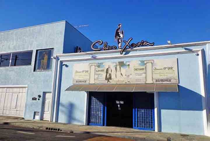 Em 1959, Chico Xavier se mudou para Uberaba. Por mais de 40 anos, manteve na cidade mineira manteve sua casa principal, que se tornou local de peregrinaÃ§Ã£o de adeptos da doutrina. 
