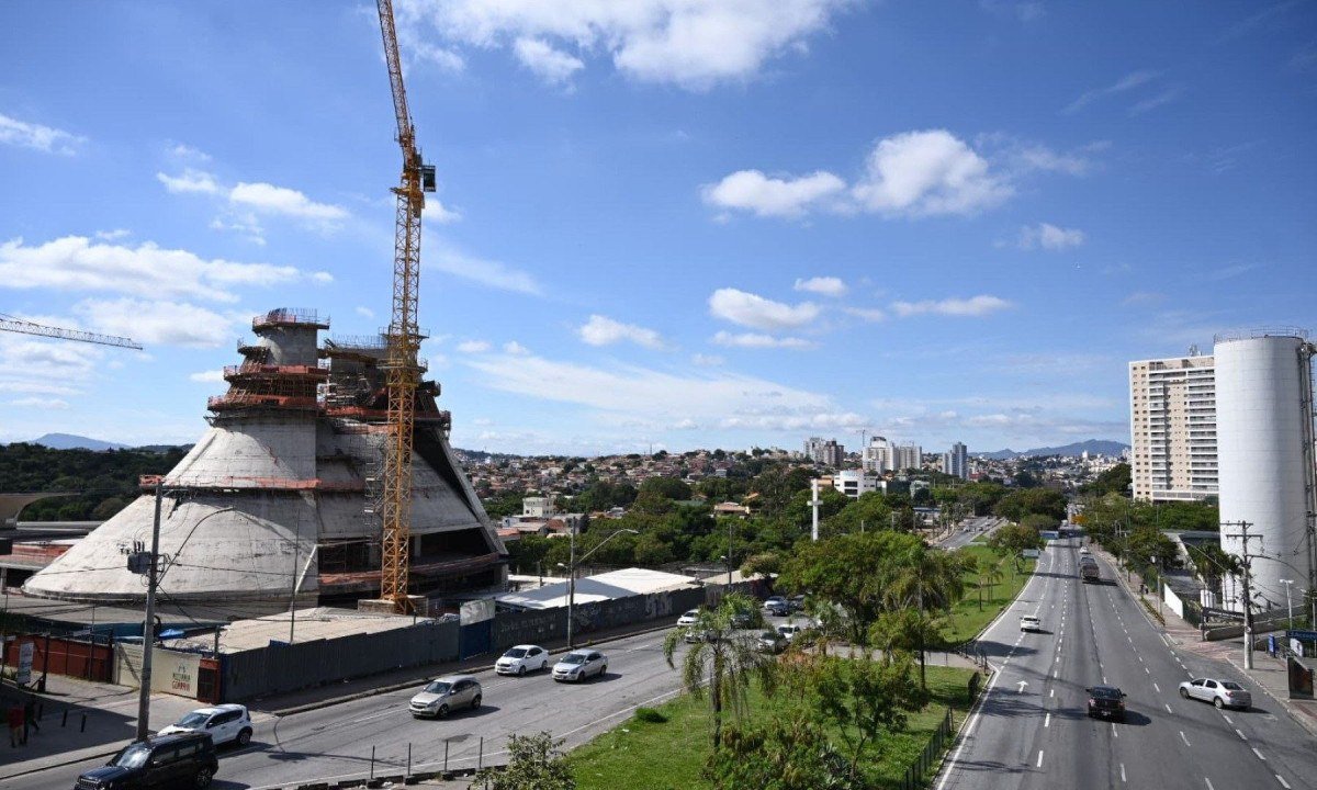 Domingo (13) em BH será de céu parcialmente nublado com possibilidade de chuvas rápidas e trovoadas isoladas -  (crédito: Leandro Couri/E.M./D.A. Press)
