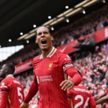 Liverpool vence West Ham e fica ‘com a mão na taça’ da Prmier League