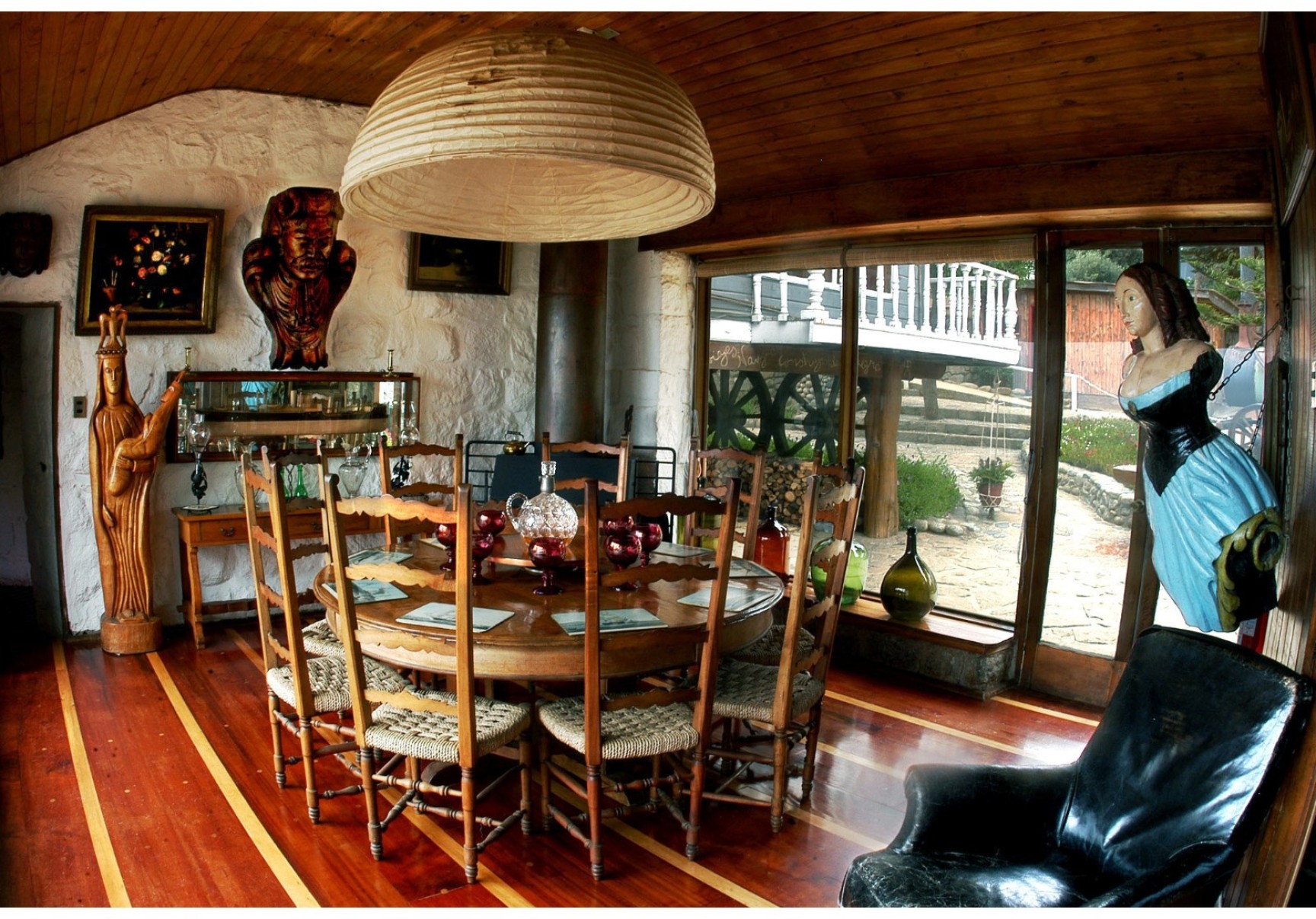 Cozinha da Casa Museo Isla Negra, residência que Pablo Neruda mantinha em Isla Negra, no Chile.