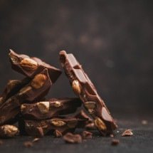 Chocolate amargo: um aliado do coração - 8photo/ FreePik