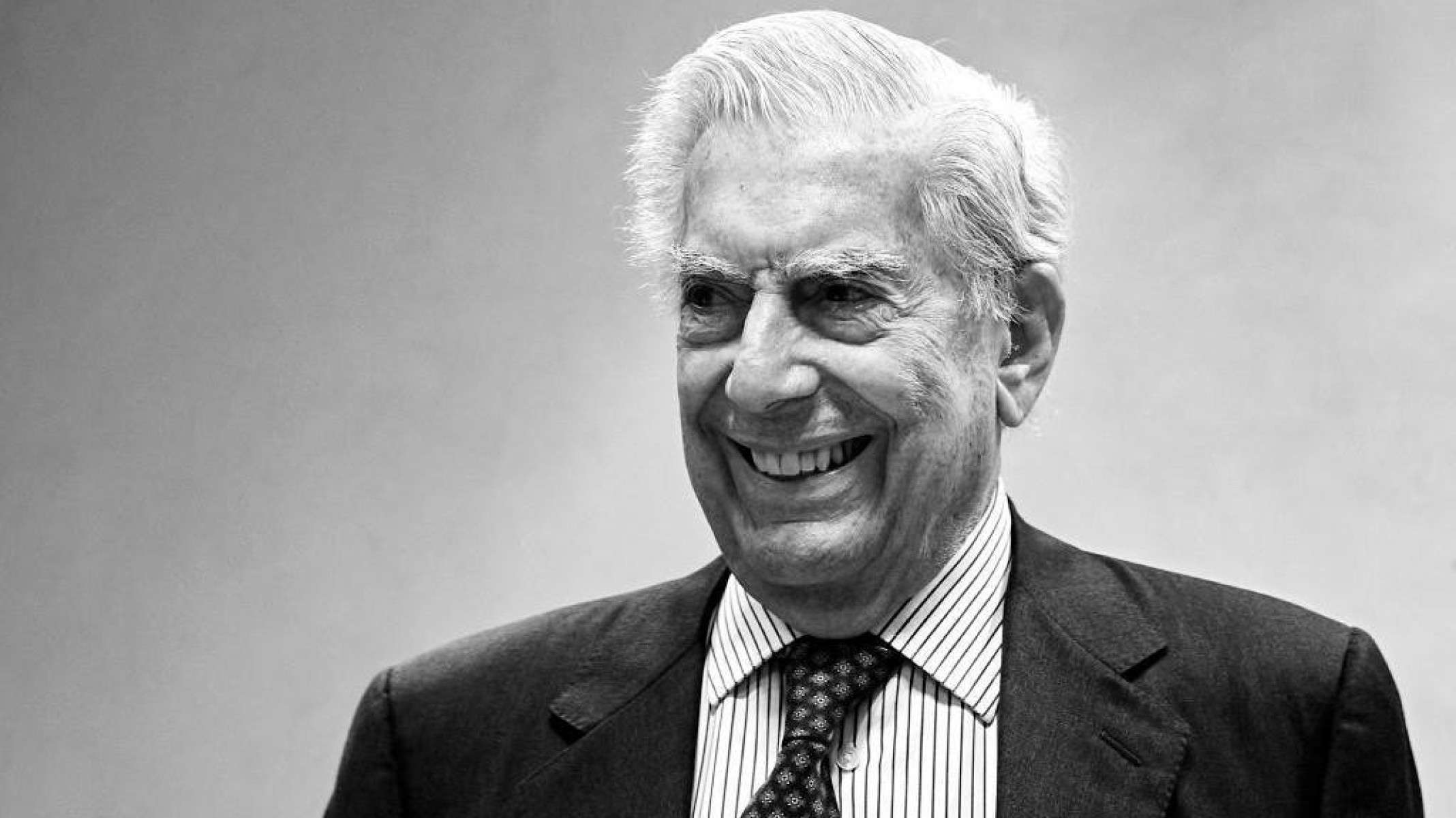 Vargas Llosa, gigante da literatura, já disse preferir Bolsonaro a Lula