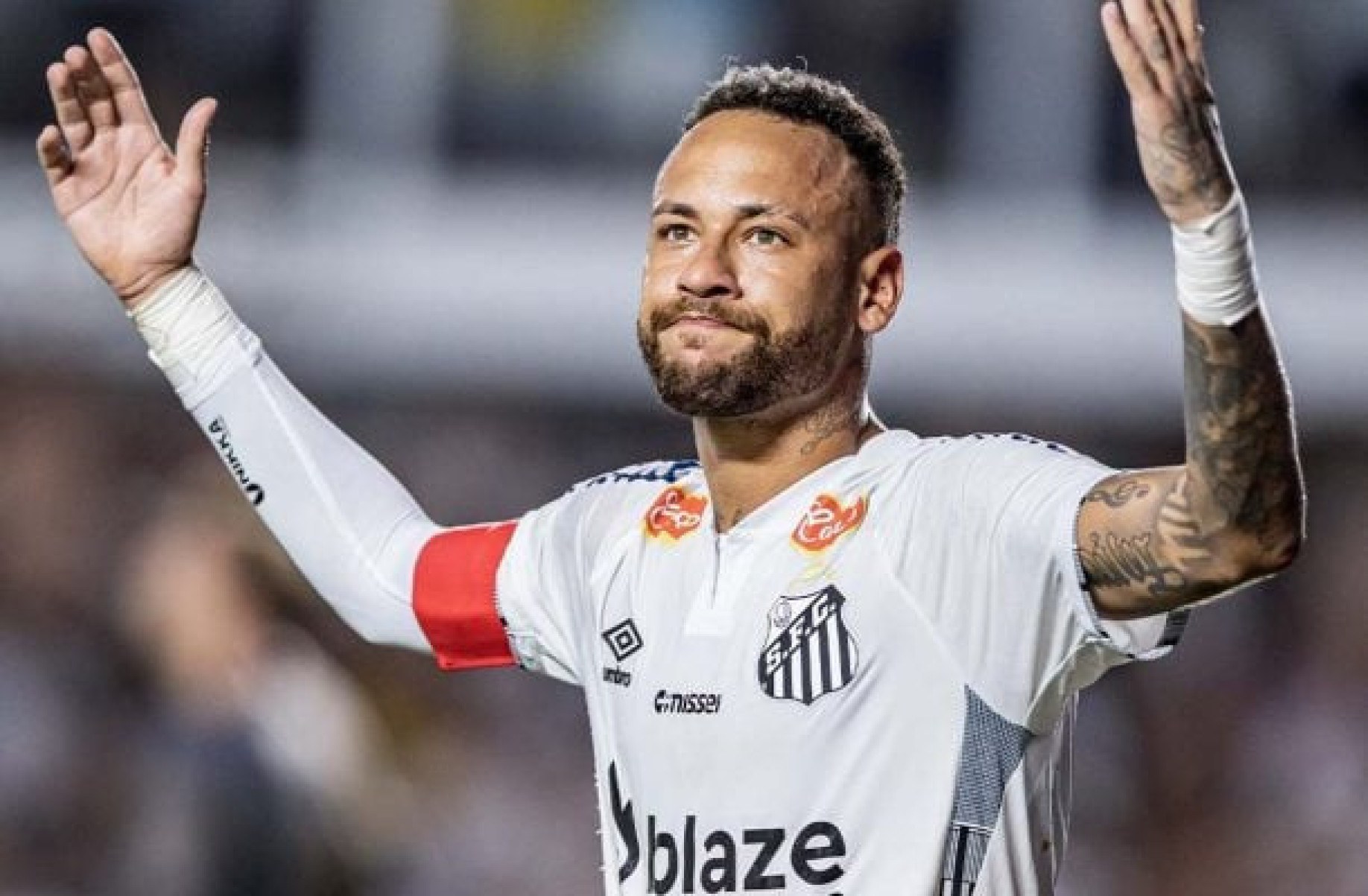 Jornalista vê Santos com esperança em ‘jogador que não existe’: ‘Neymar voltou?’