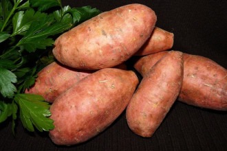 Preços da batata e da alface caíram em março, diz Conab
