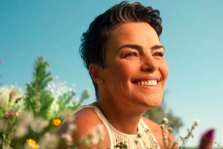 Desde então, ela optou por uma vida longe dos holofotes, mantendo-se afastada da mídia e evitando entrevistas.