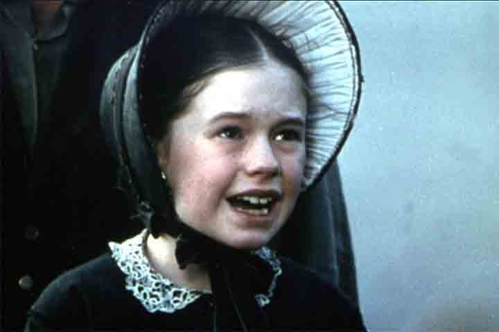 Anna Paquin em "O Piano" (1993): Com apenas 11 anos, Paquin venceu o Oscar de Melhor Atriz Coadjuvante por sua performance intensa como Flora, filha de uma mulher muda na Nova Zelândia do século 19. Seu talento precoce surpreendeu a crítica e o público.