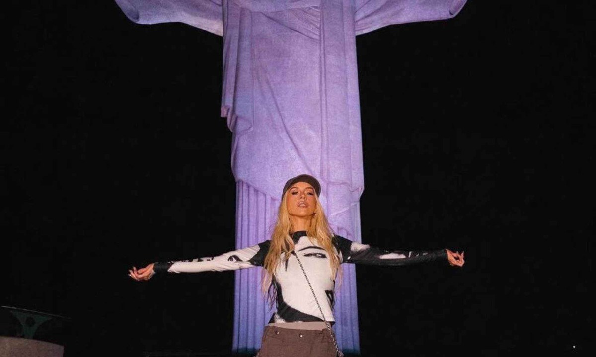 Christina Aguilera desembarca no Brasil - (crédito: Tupi - Pablo Oliveira) Christina Aguilera desembarca no Brasil - (crédito: Tupi - Pablo Oliveira)
