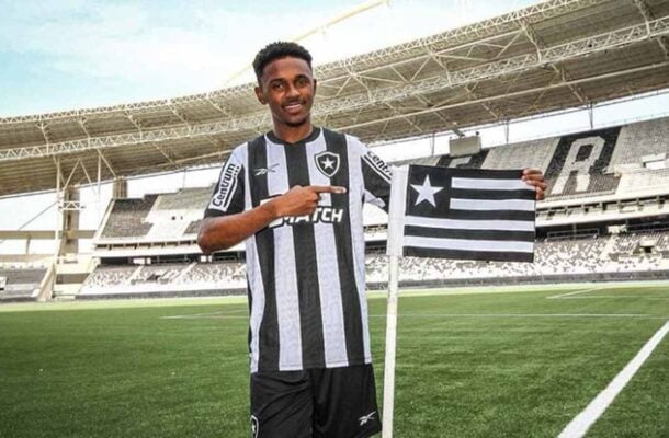 JEFFINHO – Outro que entrou apenas aos 42 minutos do segundo tempo, no lugar do apagado Artur. Não conseguiu produzir. Sem nota Foto: Vitor Silva/Botafogo